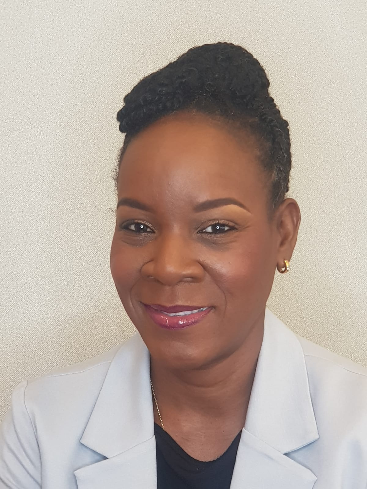 Dr. Lavern McFarlane headshot